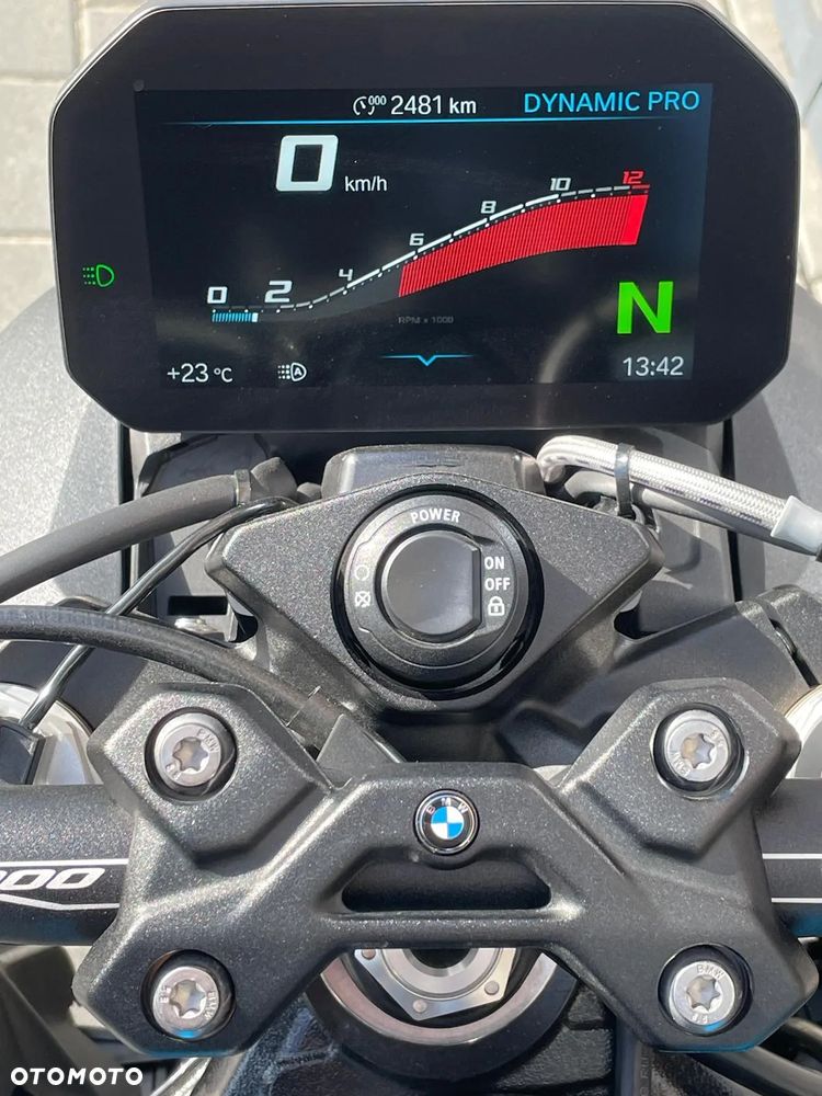 BMW S - 15