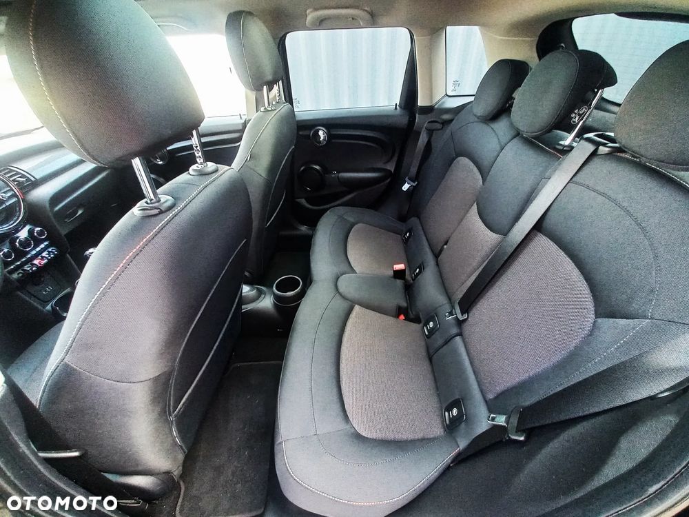 MINI Cooper D Seven - 18