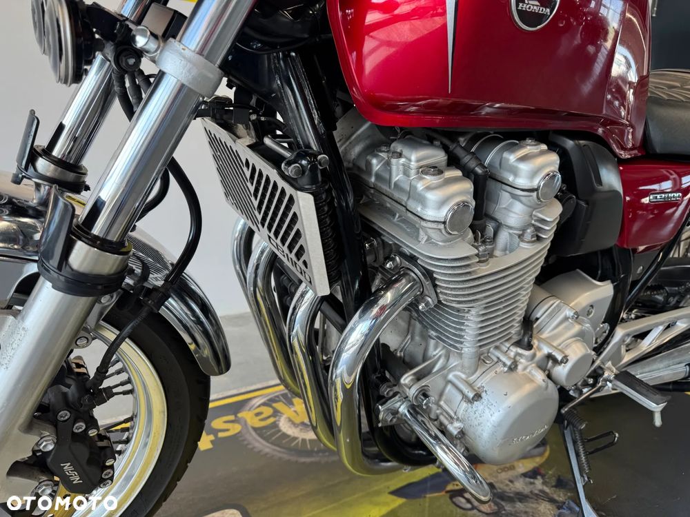 Honda CB - 19