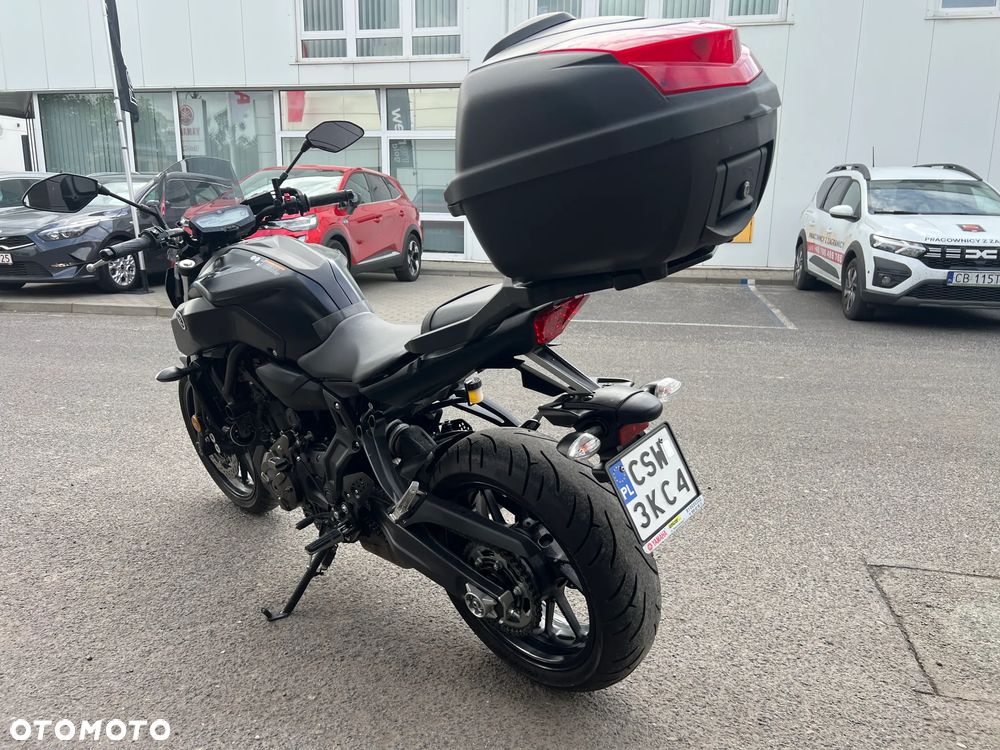 Yamaha MT - 9