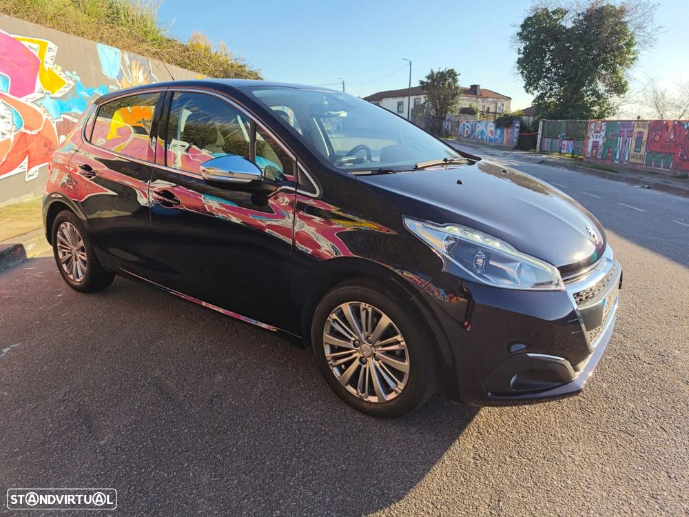 Peugeot 208 PureTech 110 Stop & Start Allure - 16