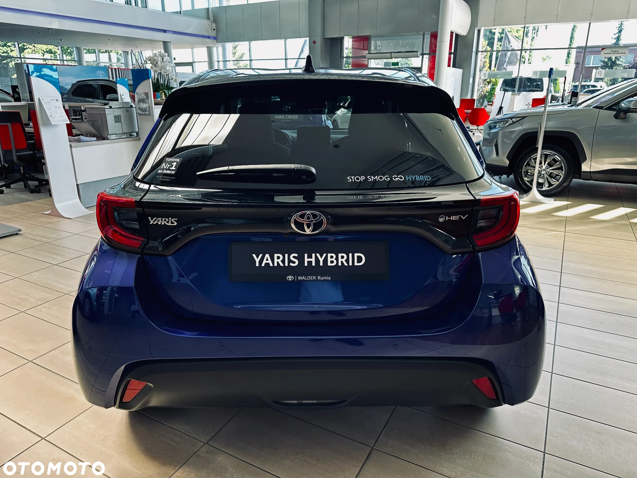 Toyota Yaris Hybrid 1.5 Style - 6