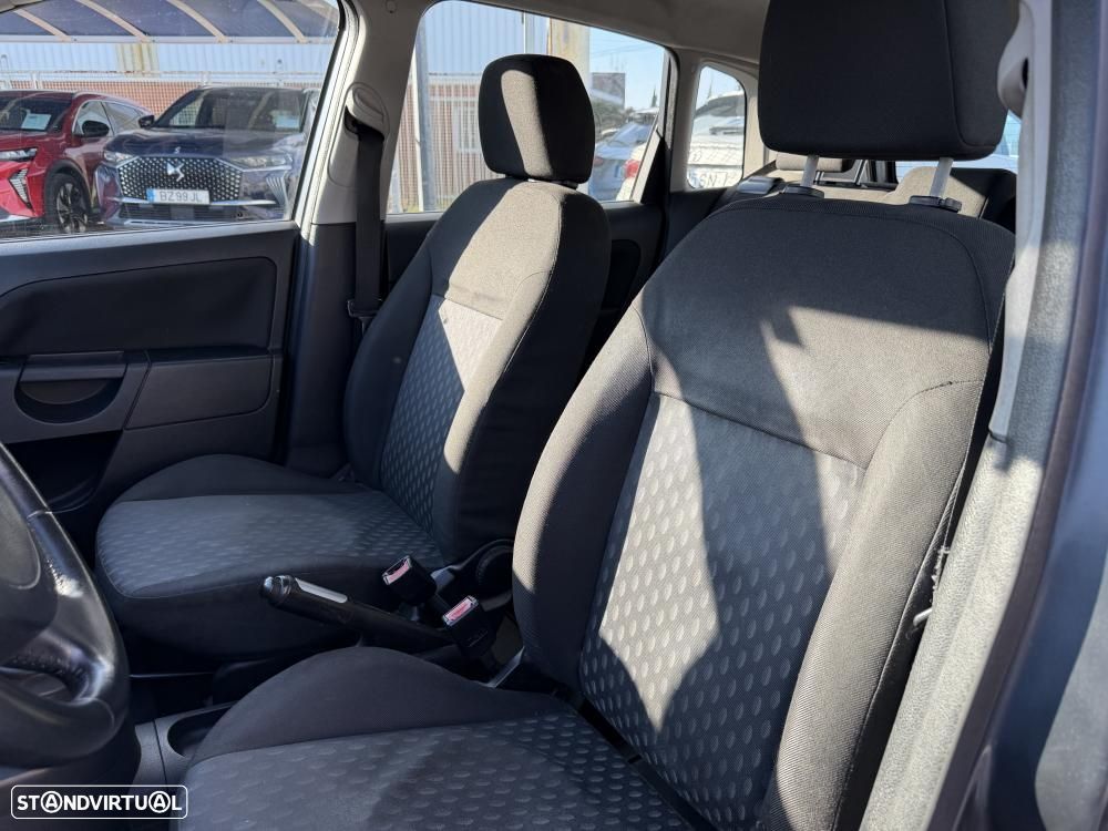 Ford Fiesta 1.25 First Edition - 8