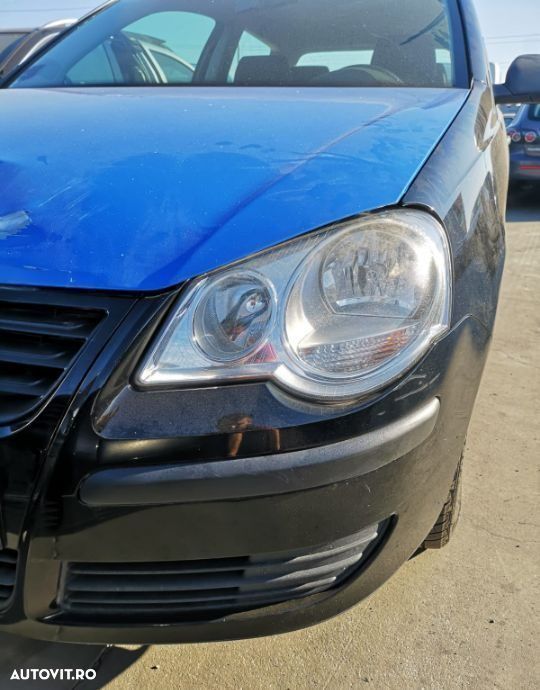 Far stanga Volkswagen Polo an 2008 - 1