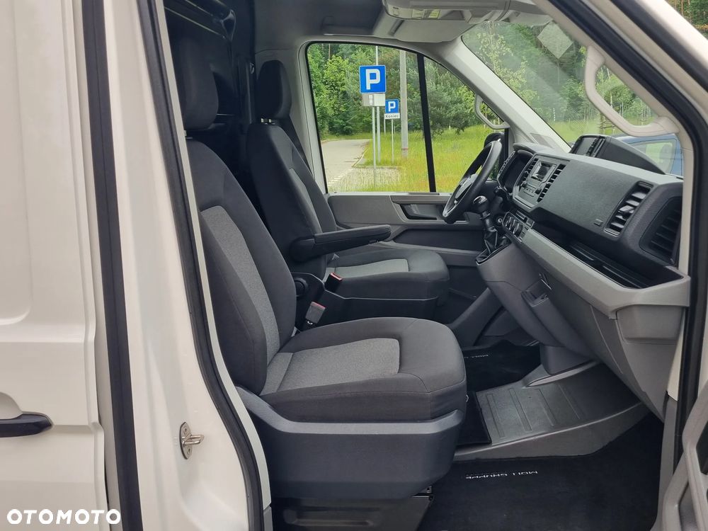 Volkswagen Crafter - 13