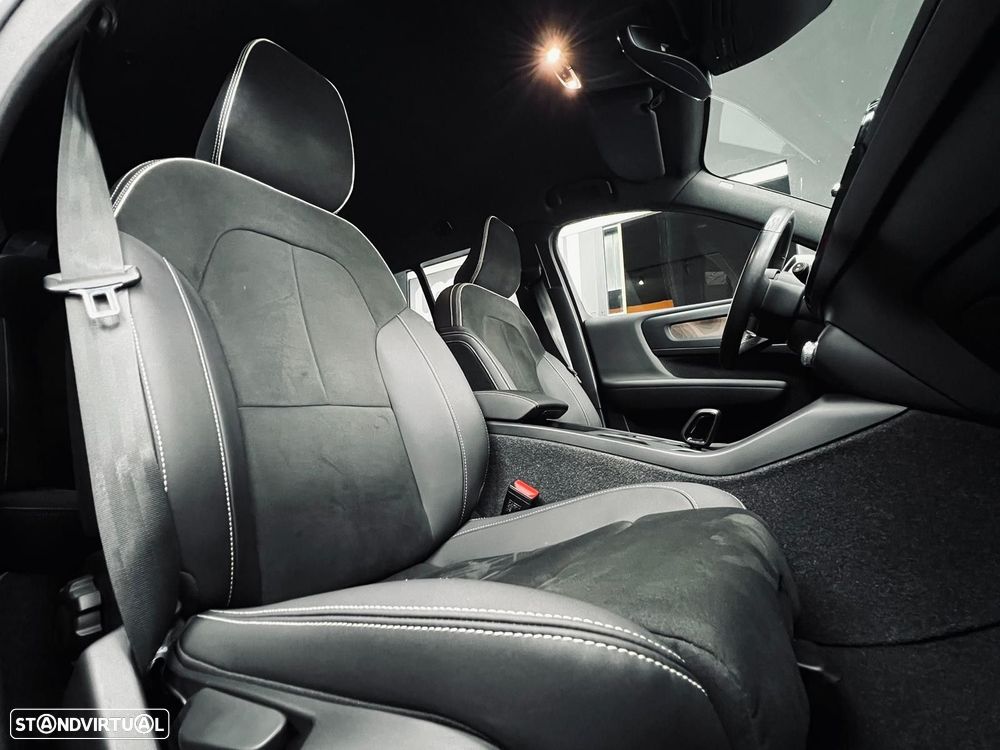 Volvo XC 40 1.5 T4 PHEV Inscription - 43