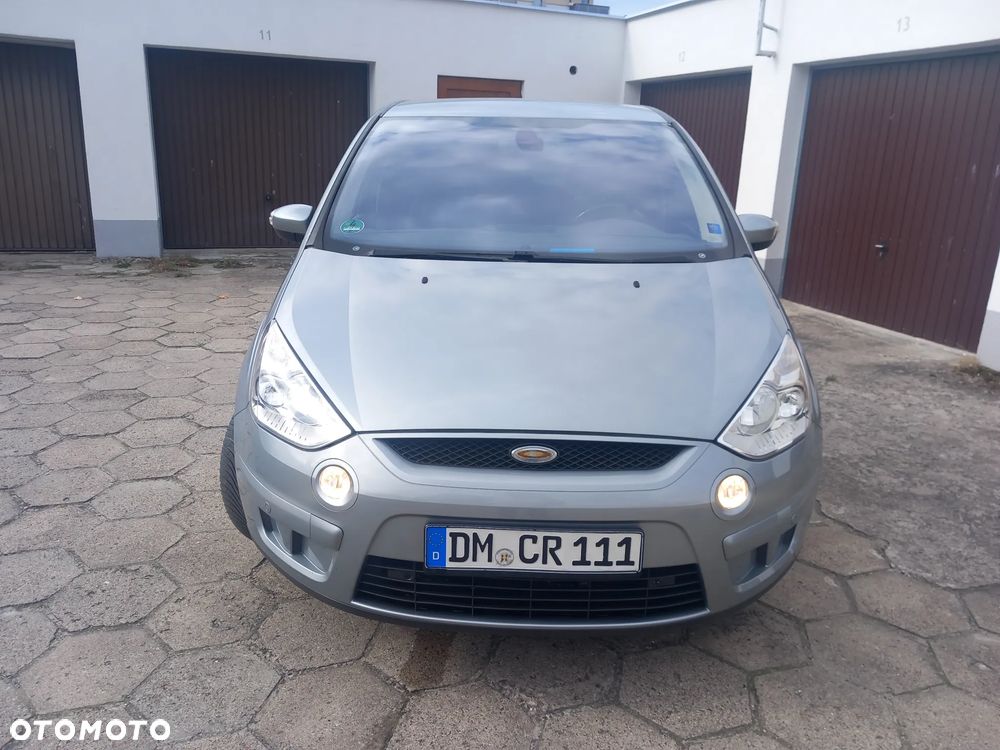 Ford S-Max 2.2 TDCi DPF Titanium - 10