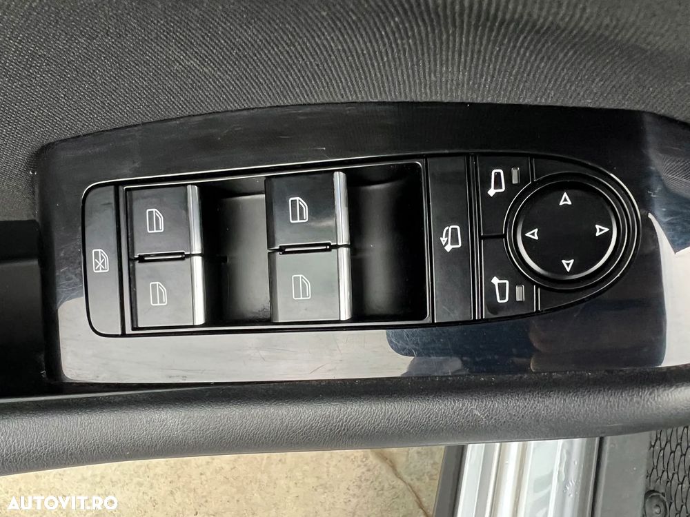 Mazda 3 e-Skyactiv G122 MHEV Exclusive-Line - 26