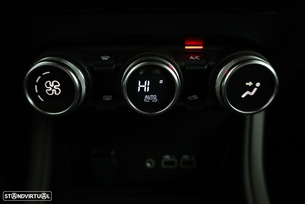 Renault Captur 1.0 TCe Techno - 13