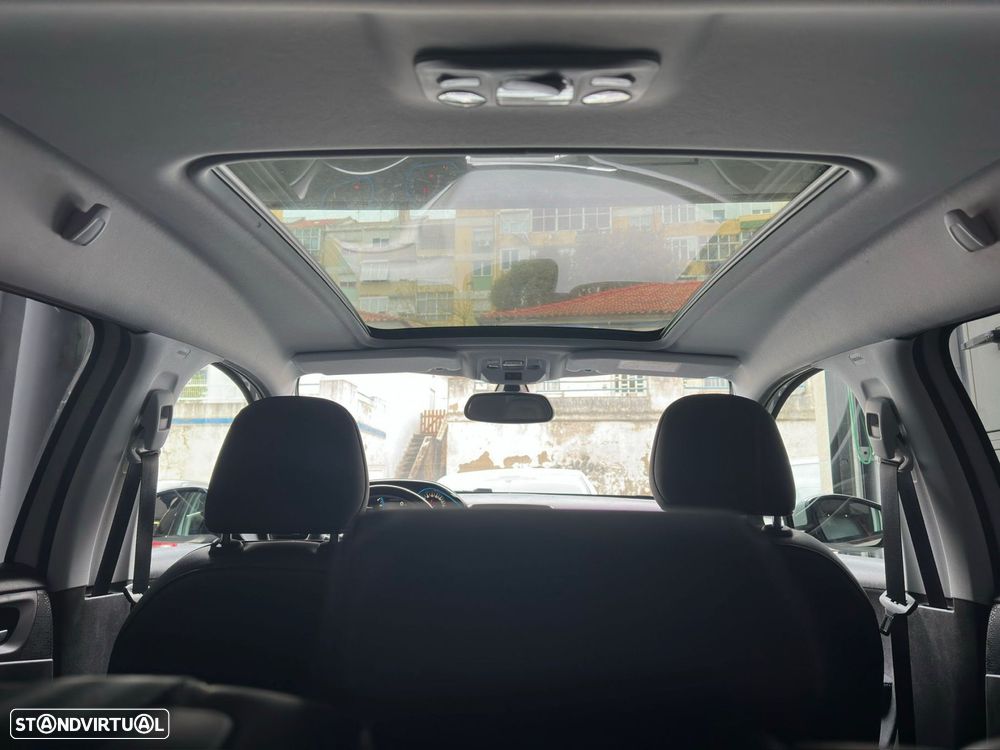 Peugeot 2008 1.2 PureTech Crossway EAT6 - 13