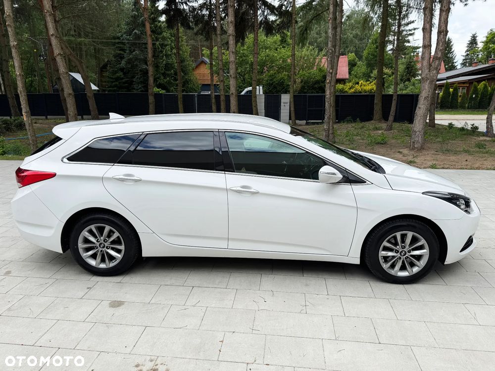Hyundai i40 Kombi blue 1.7 CRDi Premium - 16