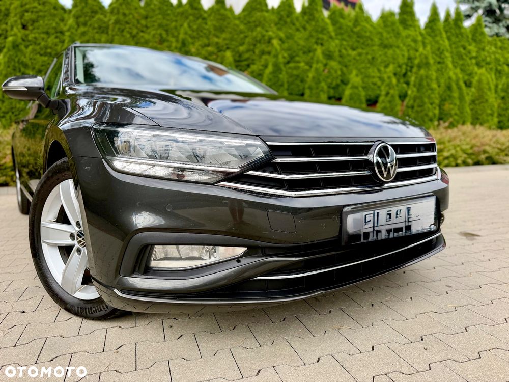 Volkswagen Passat Variant 2.0 TDI SCR DSG Business - 1