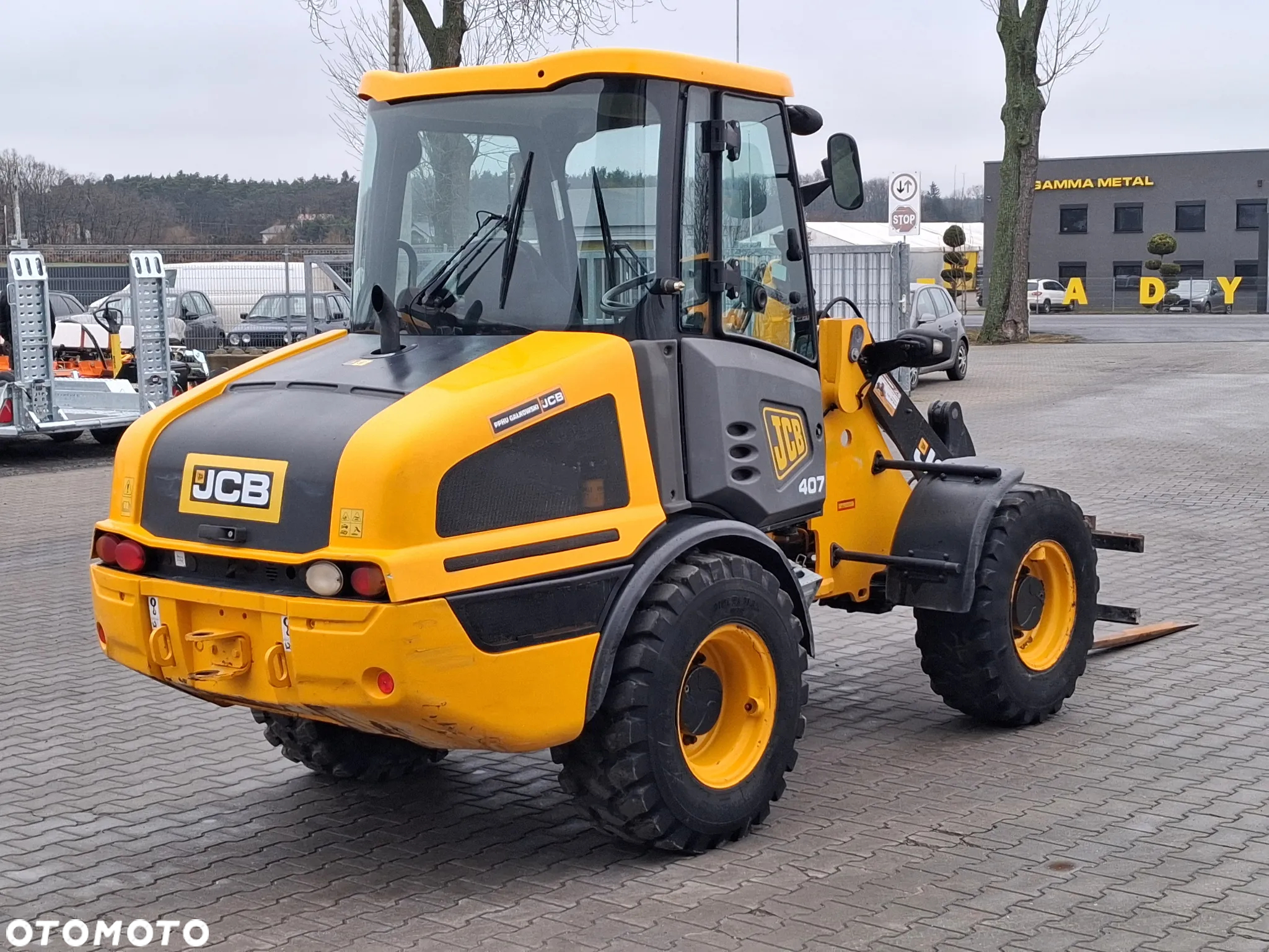 JCB 407 - 4