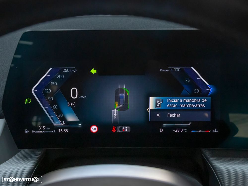 BMW 218 Gran Tourer d Advantage Auto - 40