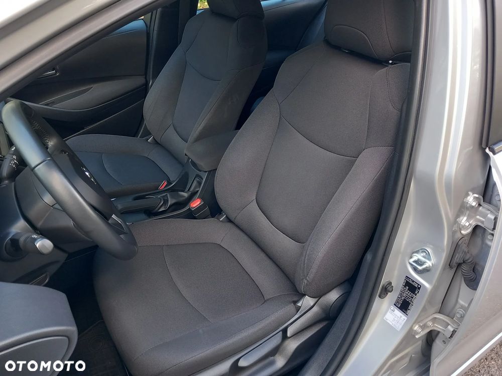 Toyota Corolla 1.5 Active - 12