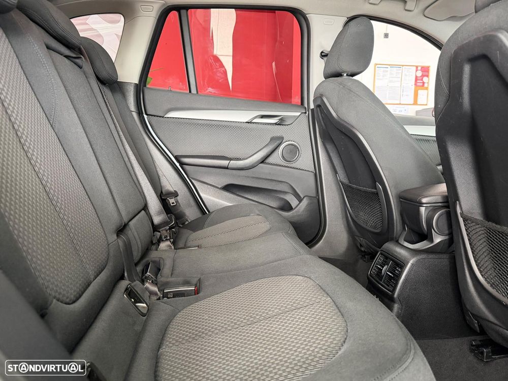 BMW X1 - 17