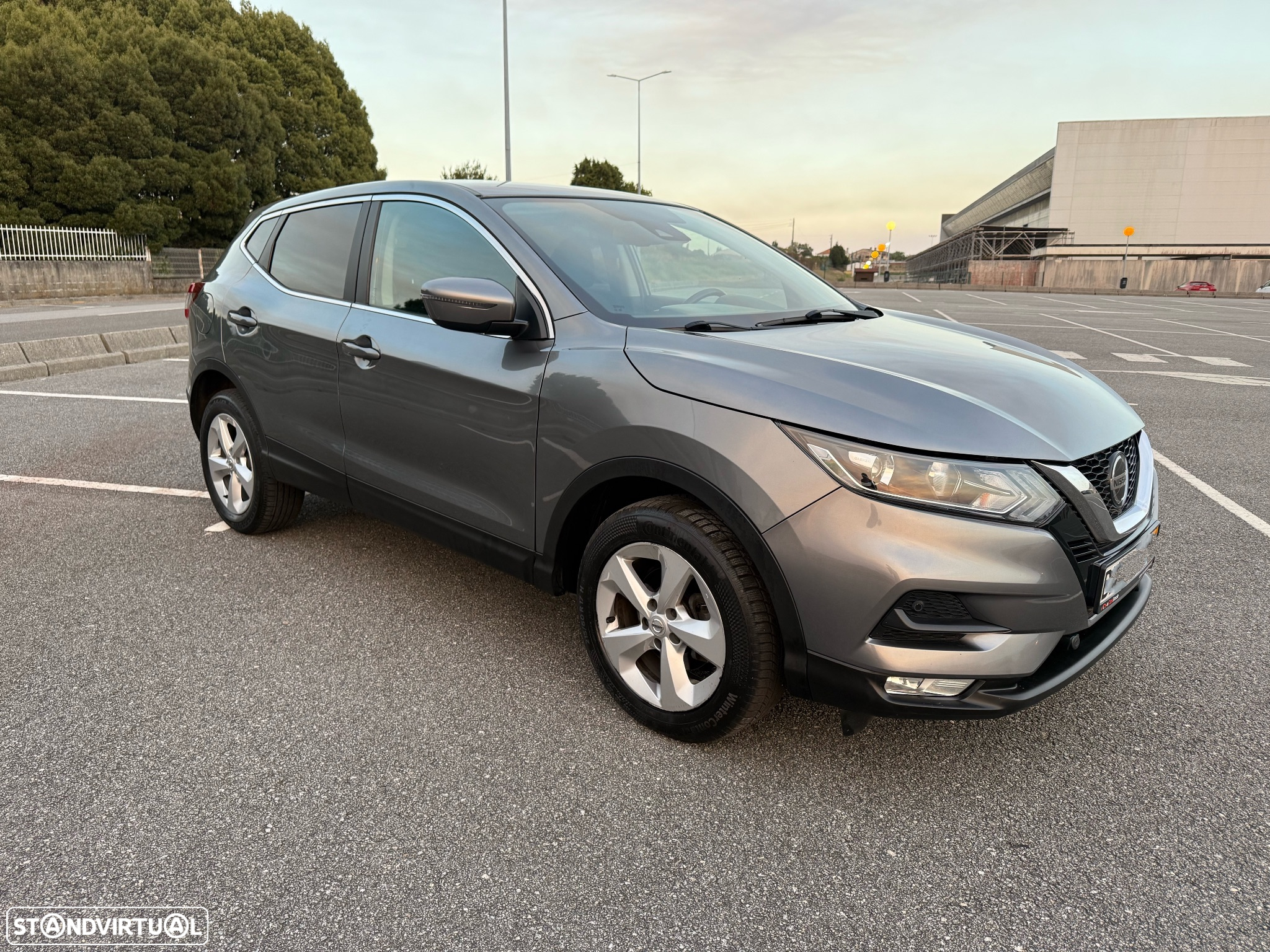 Nissan Qashqai 1.5 dCi N-Connecta - 6