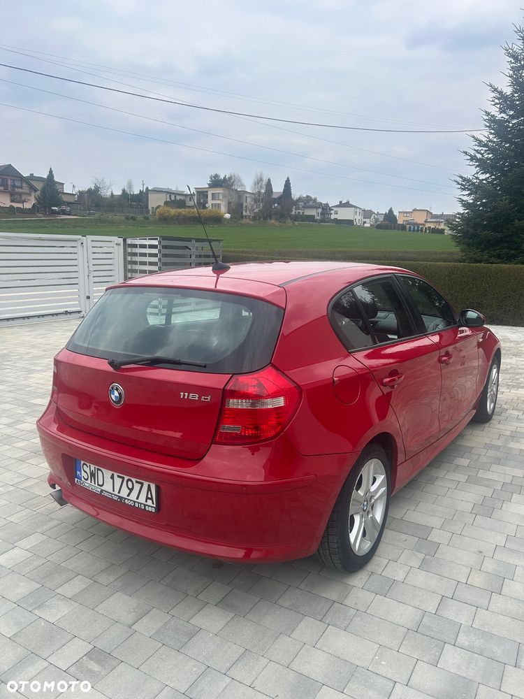 BMW Seria 1 118d - 7