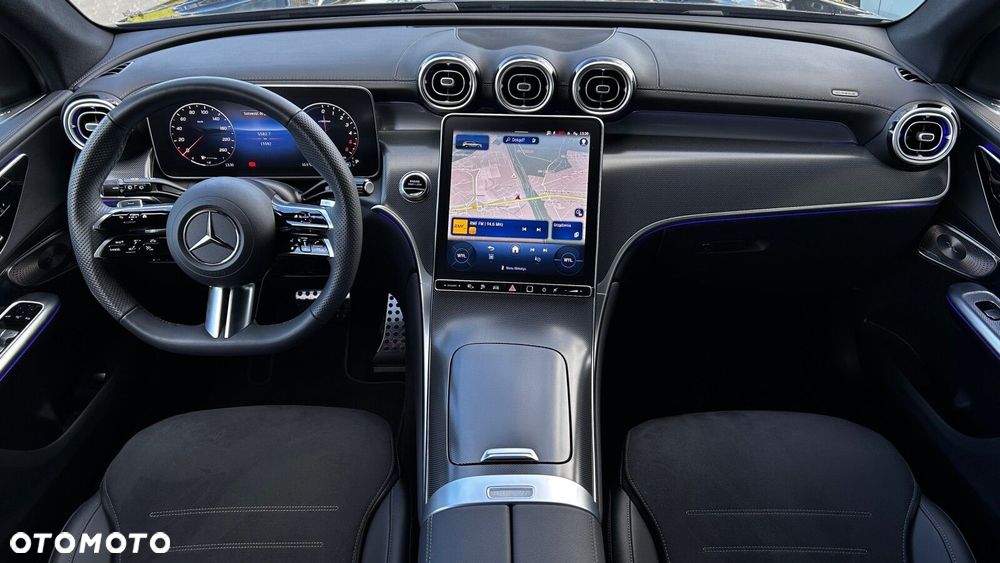 Mercedes-Benz GLC 300 de 4-Matic AMG Line - 14