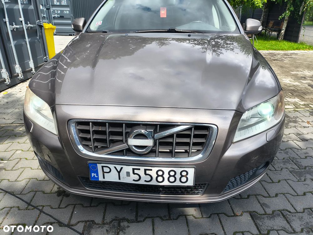 Volvo V70 2.5T Momentum - 14