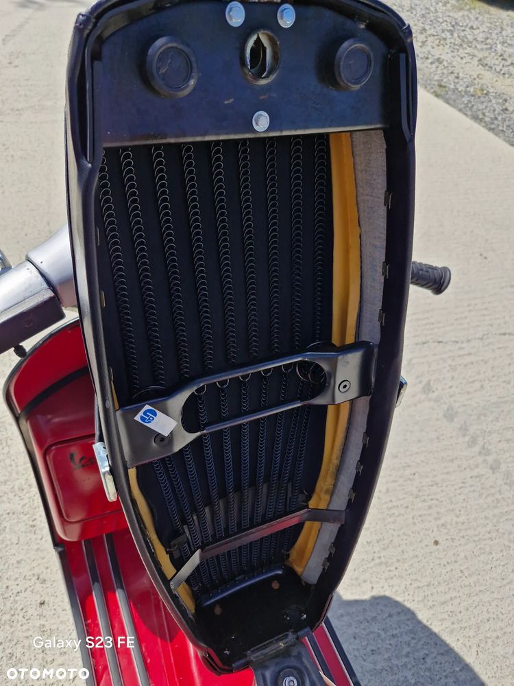 Vespa P - 3