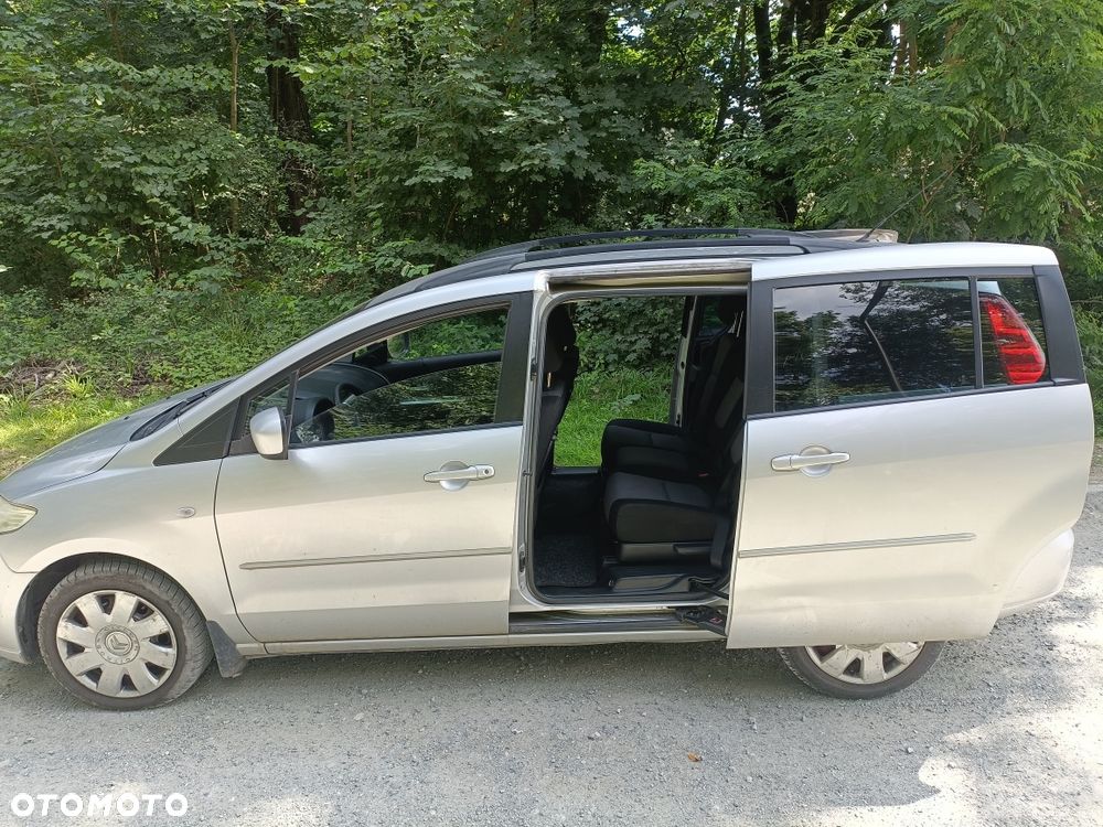 Mazda 5 - 4