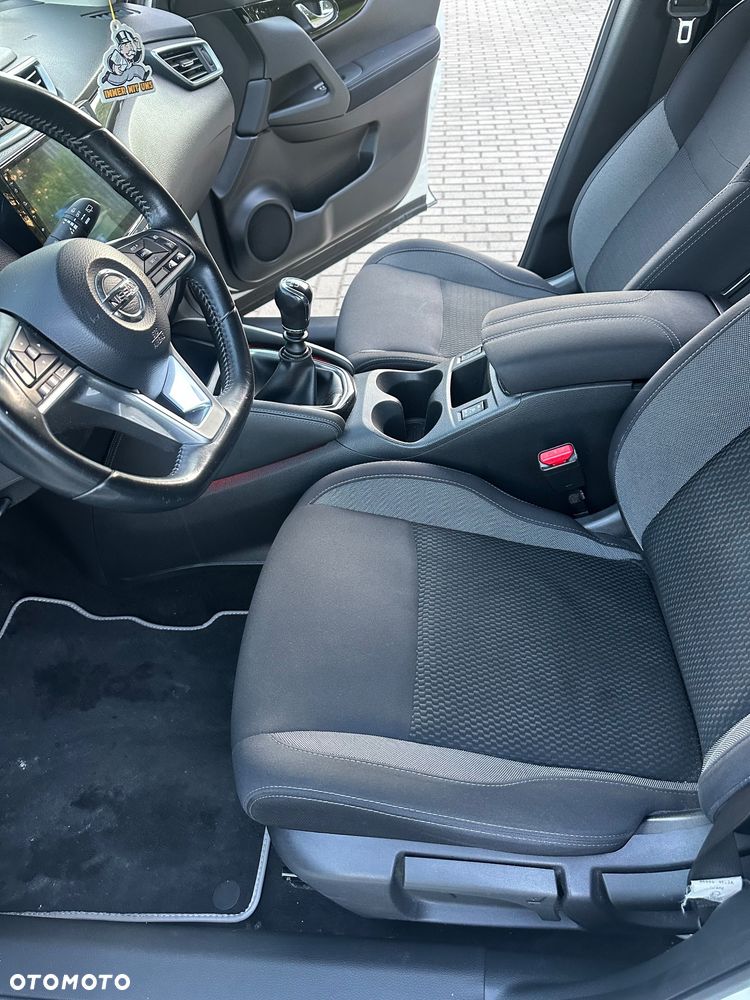 Nissan Qashqai - 30
