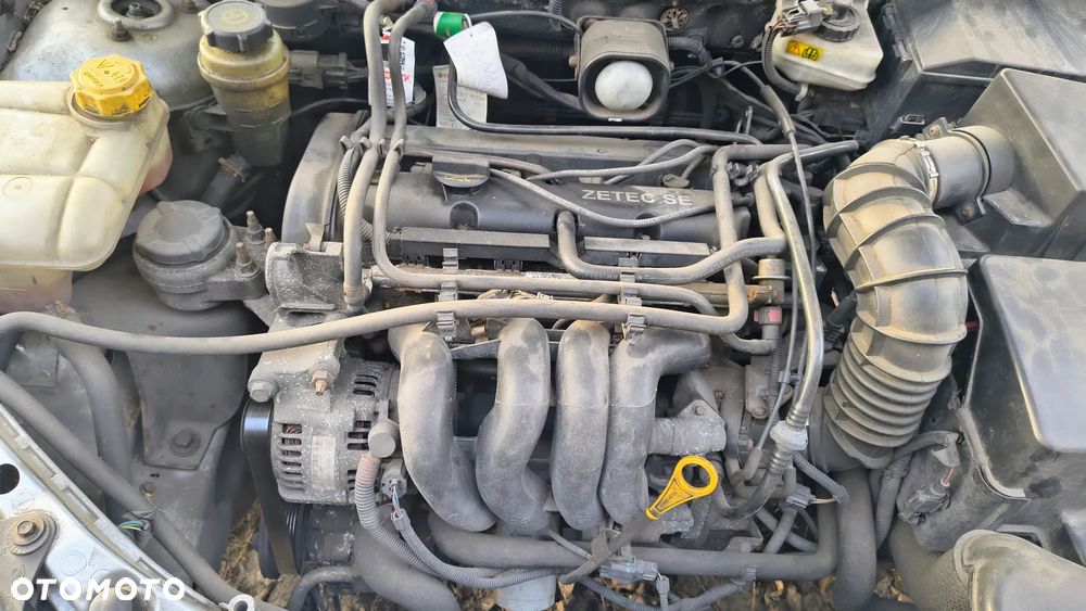 Ford Focus 1.6 X100 - 8