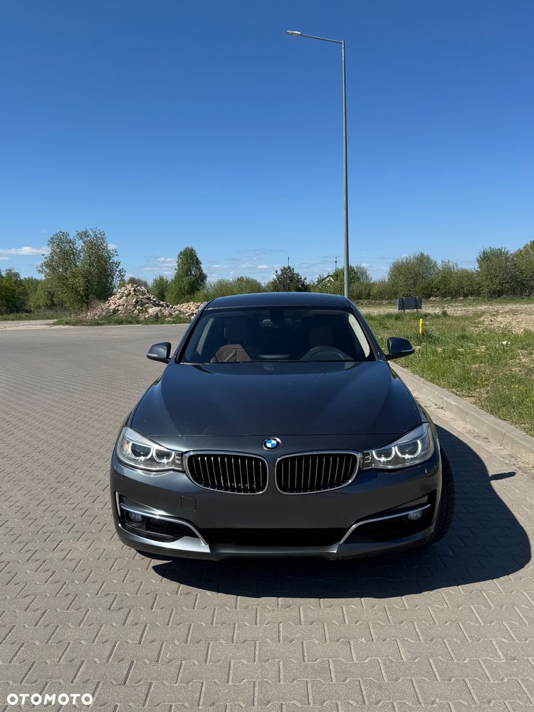 BMW 3GT 320d Luxury Line - 12
