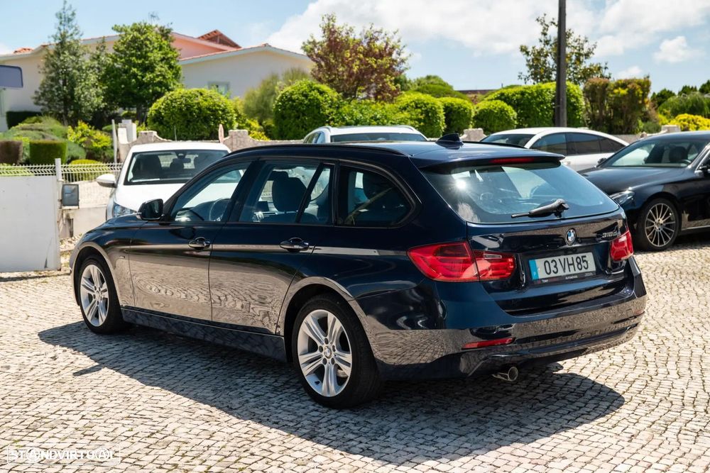 BMW 318 d Blue Performance Sport Line - 18