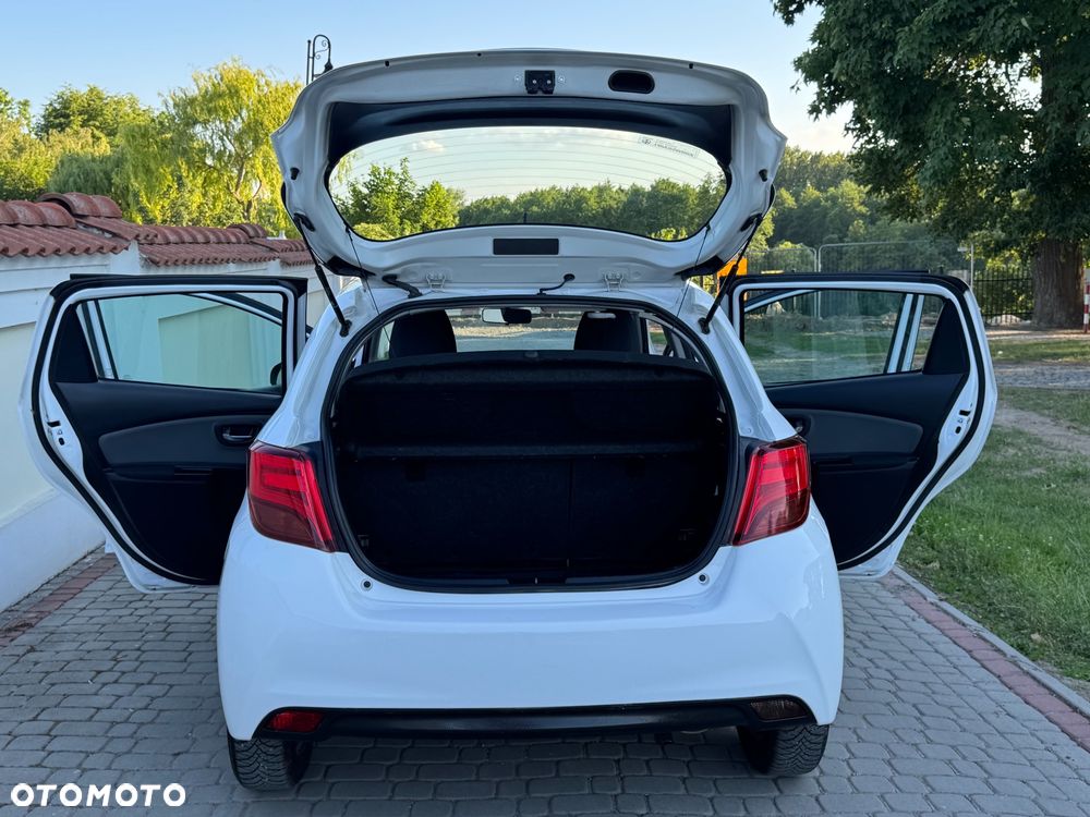 Toyota Yaris - 15