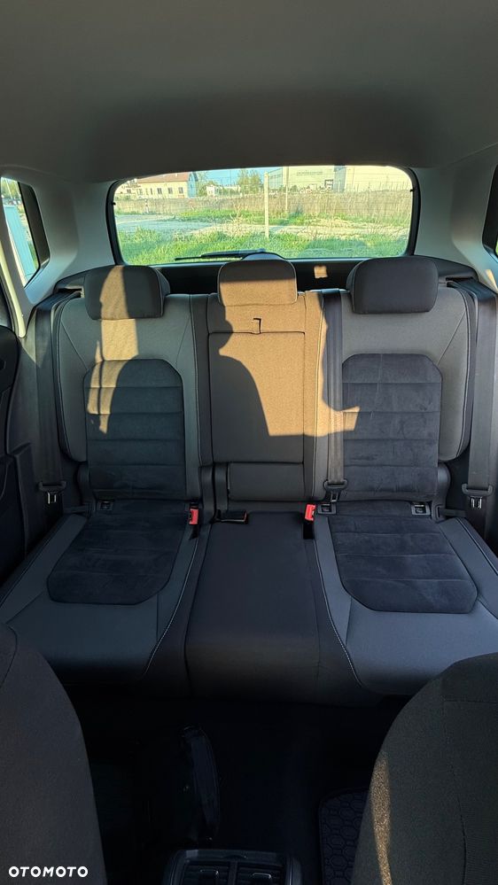 Volkswagen Golf Sportsvan SV 1.6 TDI BMT Highline DSG - 27