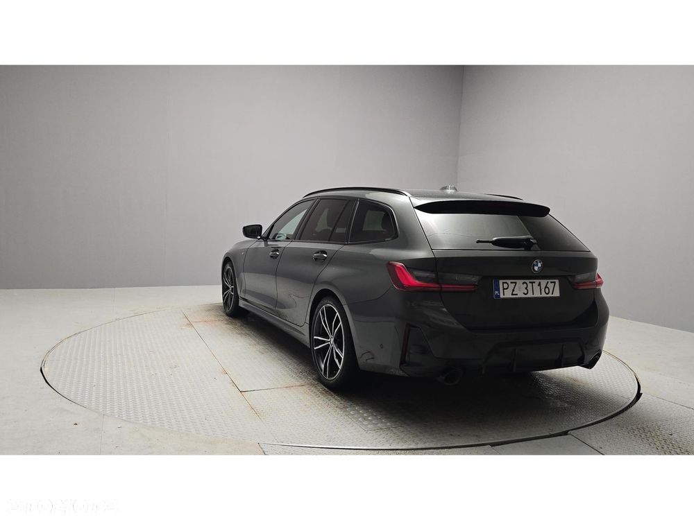 BMW Seria 3 320d xDrive Sport - 4