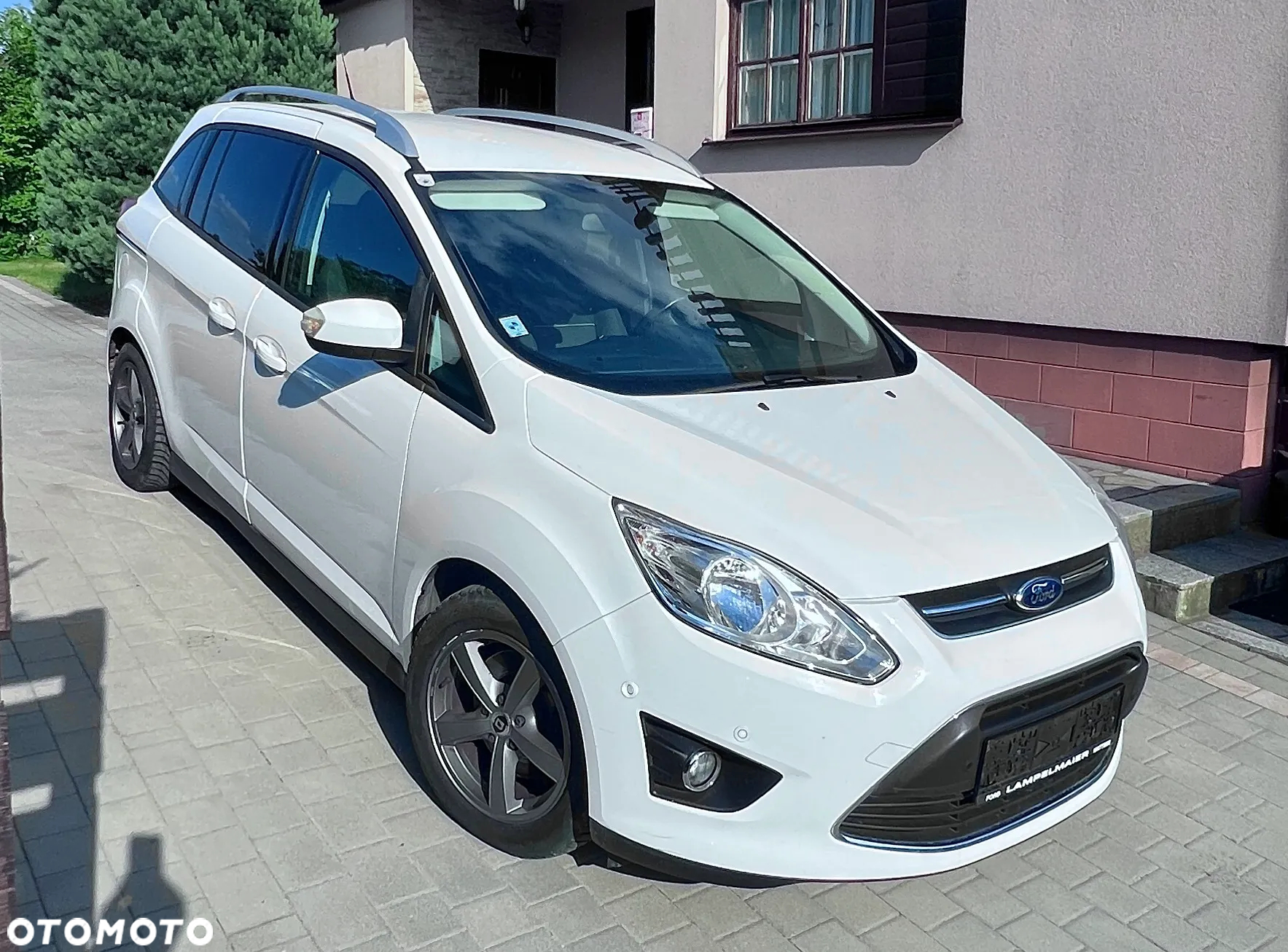 Ford Grand C-MAX - 8