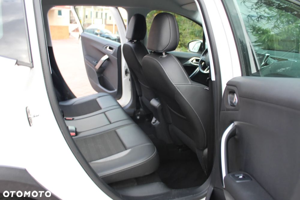 Peugeot 2008 PureTech 110 Stop&Start Allure - 12