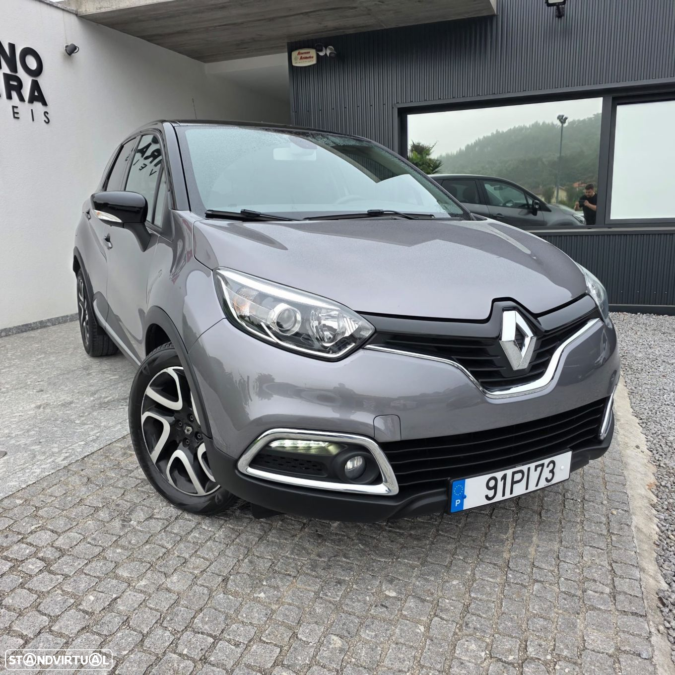 Renault Captur 0.9 TCE Exclusive - 15