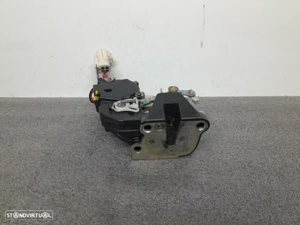 Fecho Porta Frente Dto Toyota Carina E (_T19_) - 2