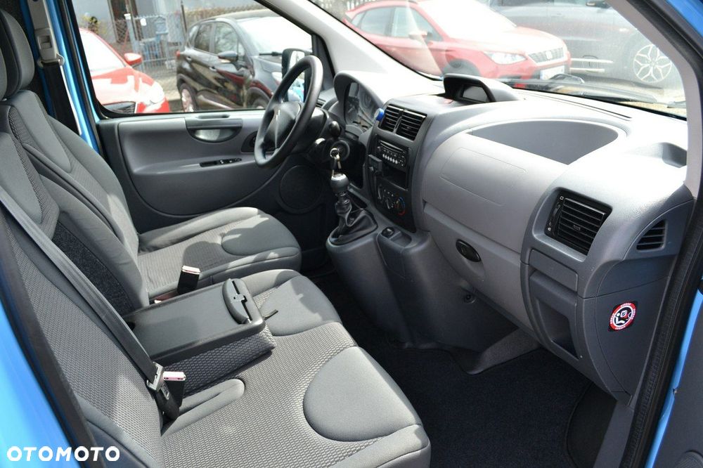 Citroën Jumpy - 12