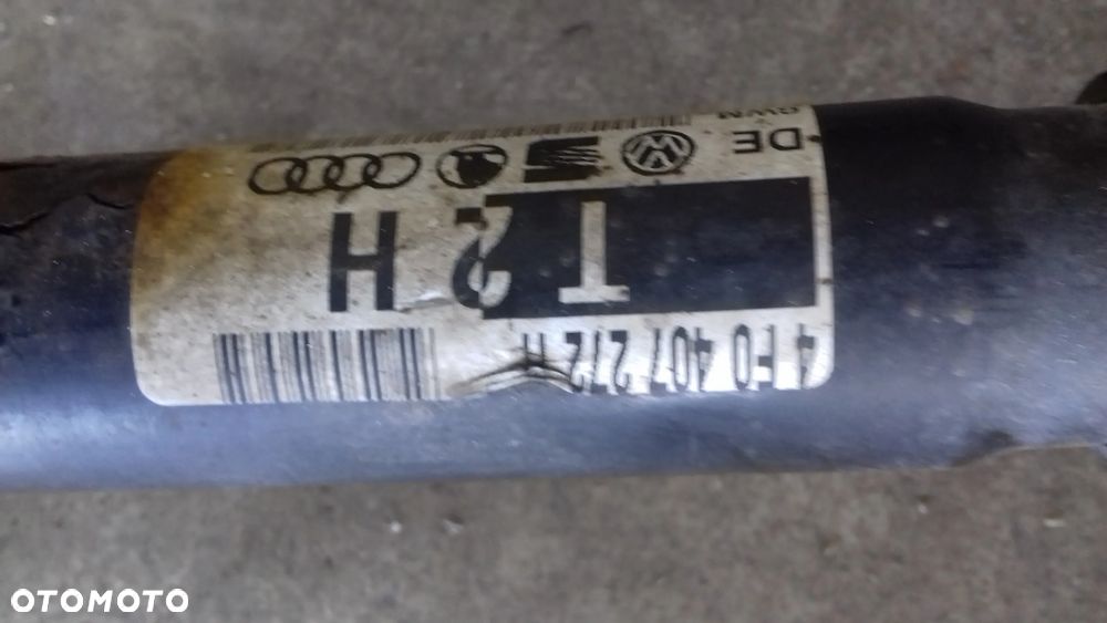 półoś lewa prawa 4F0407271H 4F0407272H A6 C6 2.4 automat - 10