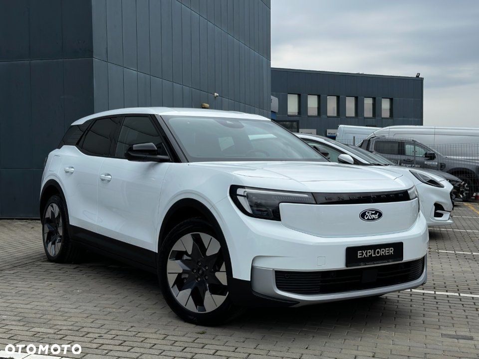 Ford Explorer - 3