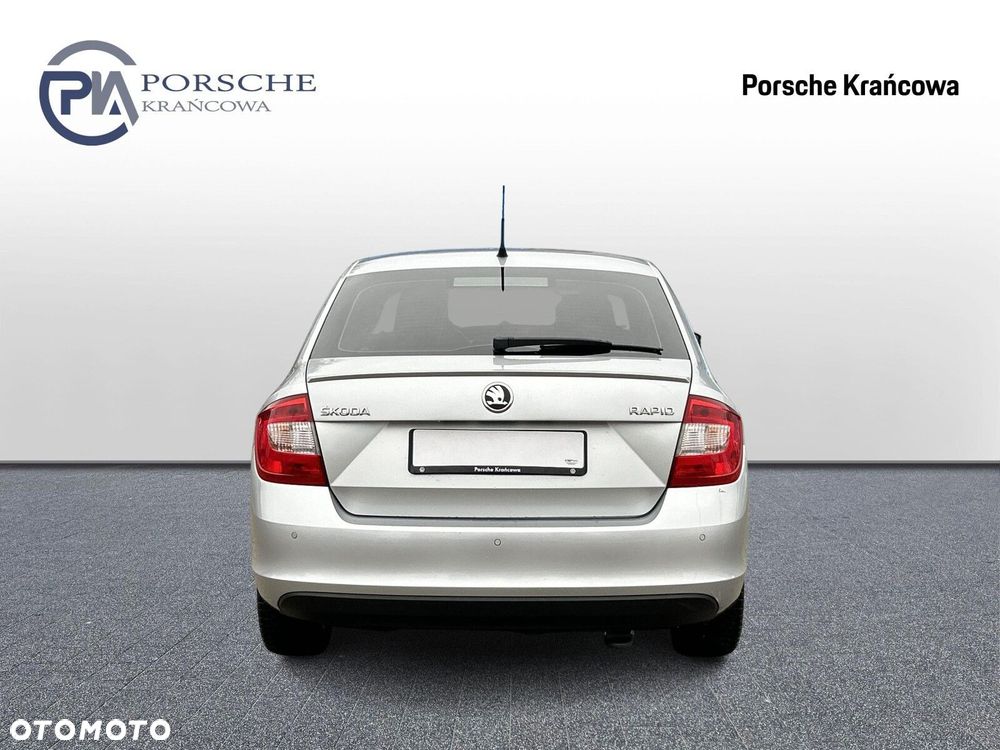 Skoda RAPID Spb 1.4 TSI Elegance Max DSG - 4