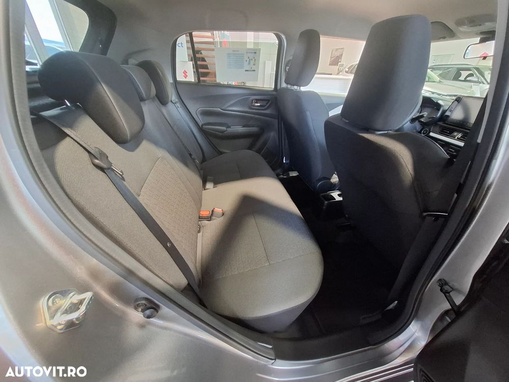 Suzuki Swift 1.2 Dualjet 12V MHEV Passion - 6