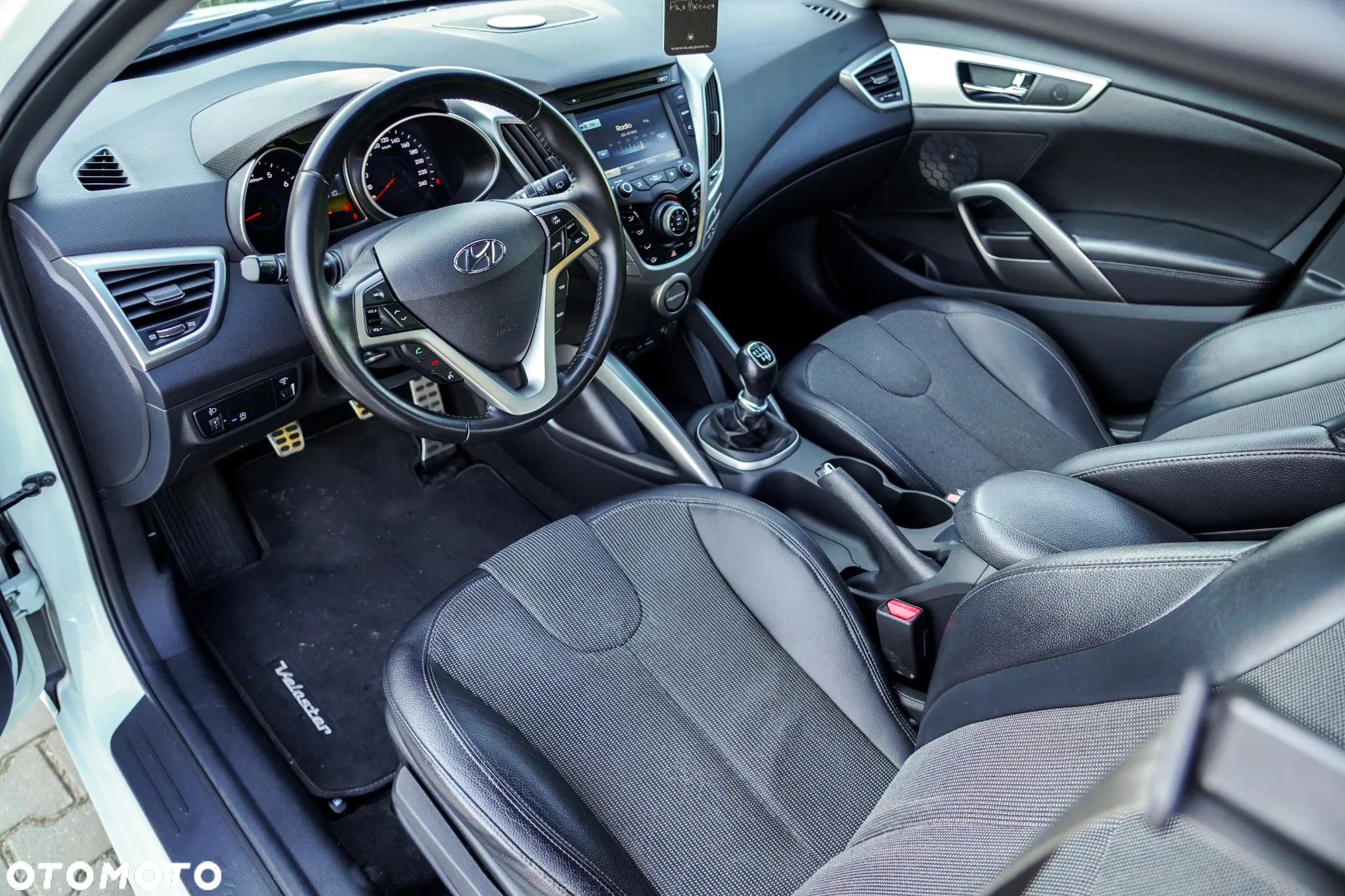Hyundai Veloster 1.6 blue Premium - 21