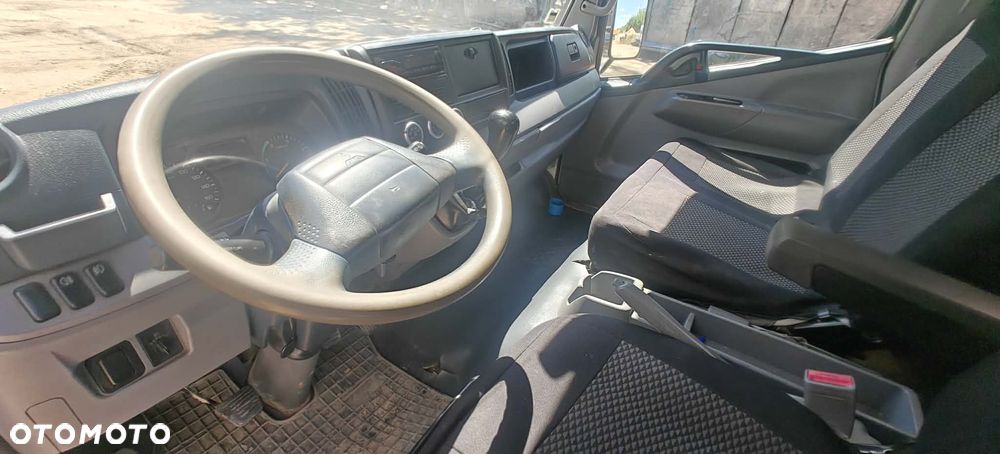Mitsubishi Canter fuso - 3