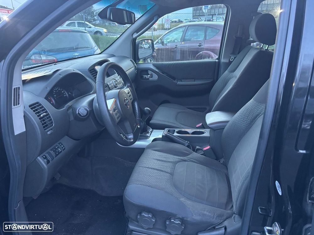 Nissan Navara 2.5 dCi CD LE 4WD - 9