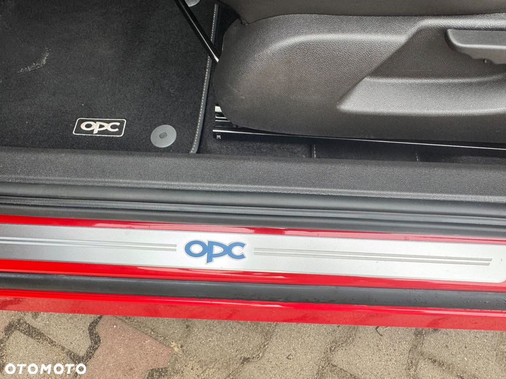 Opel Corsa 1.6 Turbo OPC - 25