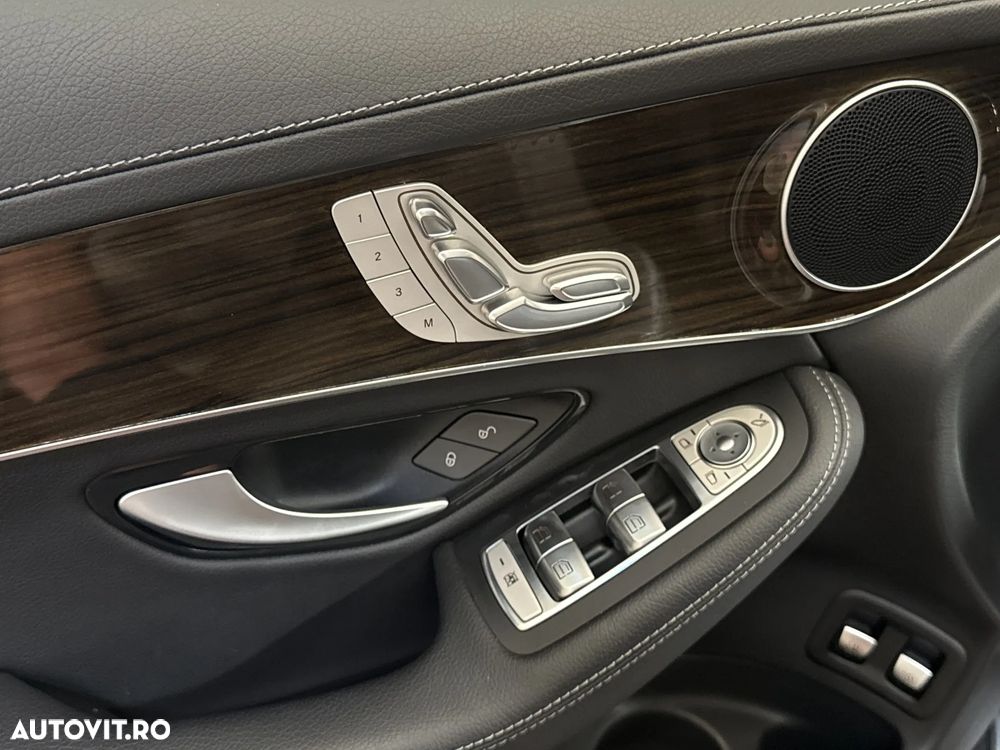 Mercedes-Benz GLC 300 e 4MATIC - 15