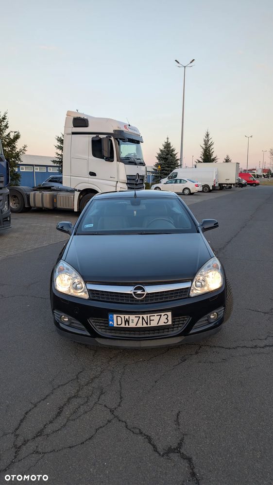 Opel Astra 1.9 CDTI Edition - 12