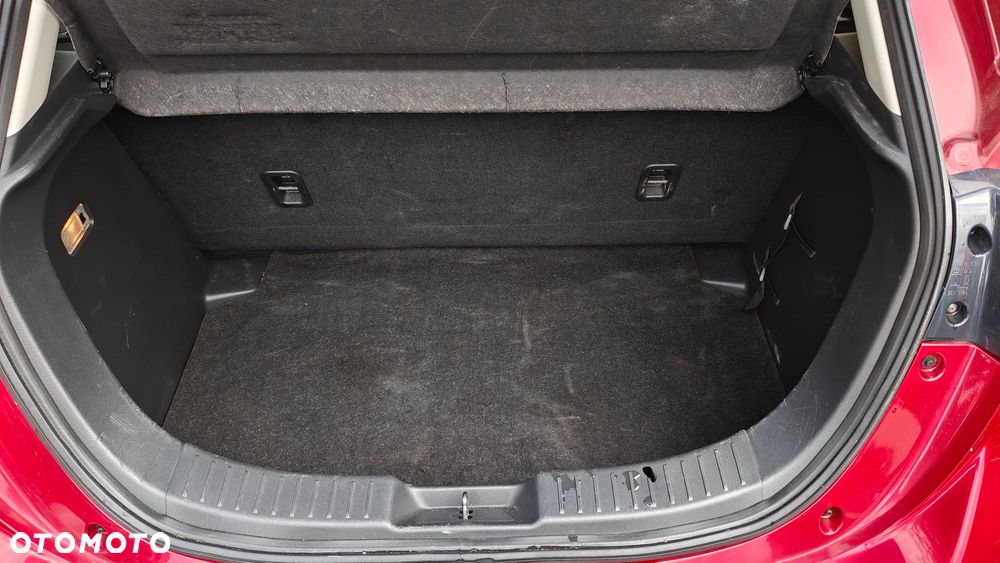 Mazda 2 1.5 Skygo - 9