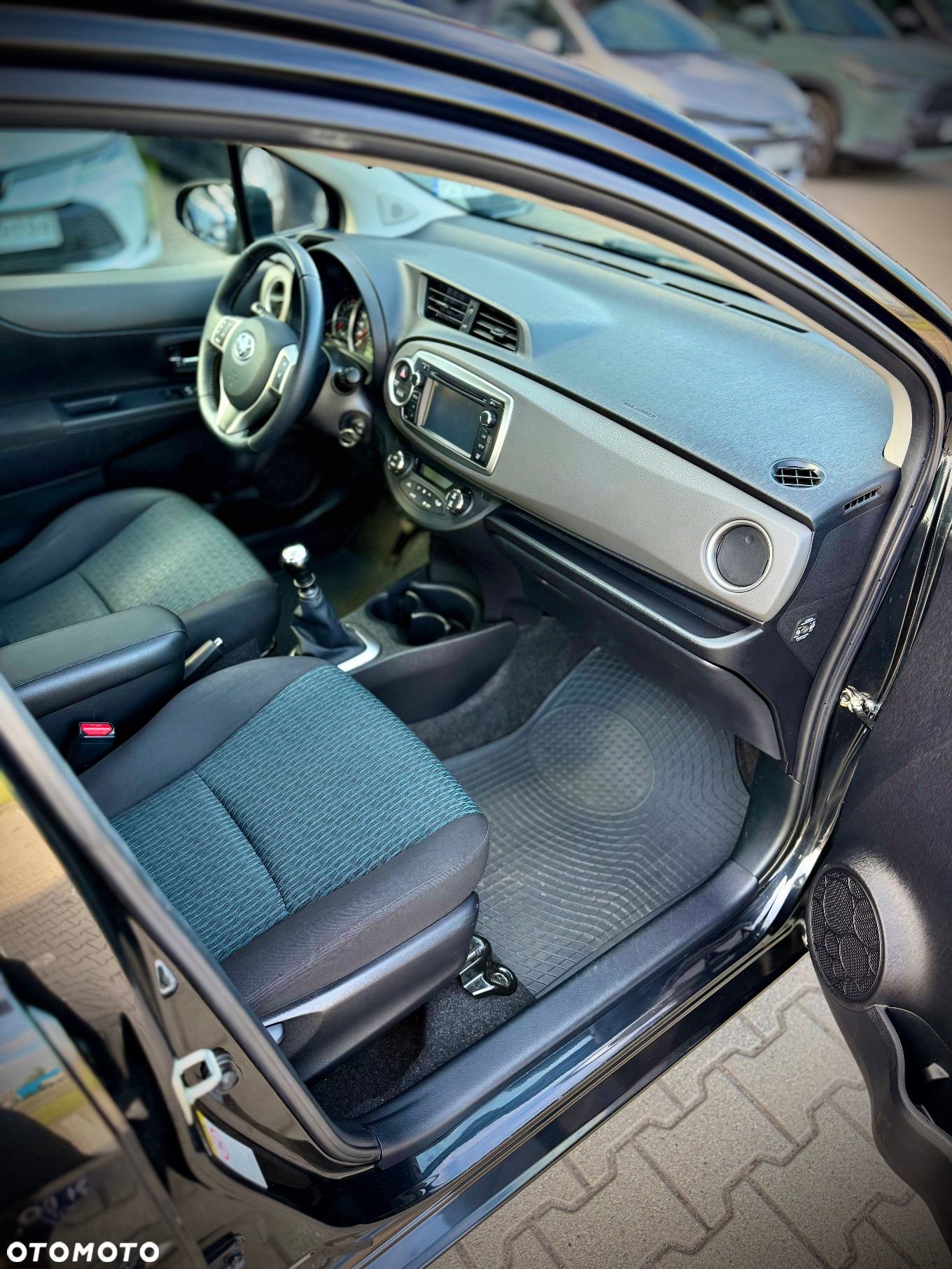 Toyota Yaris 1.33 Prestige - 11